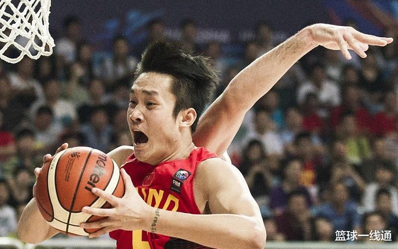 中国男篮历史“天赋”最强锋线榜已更新，2人被姚明盯紧，1人不输易建联(2)
