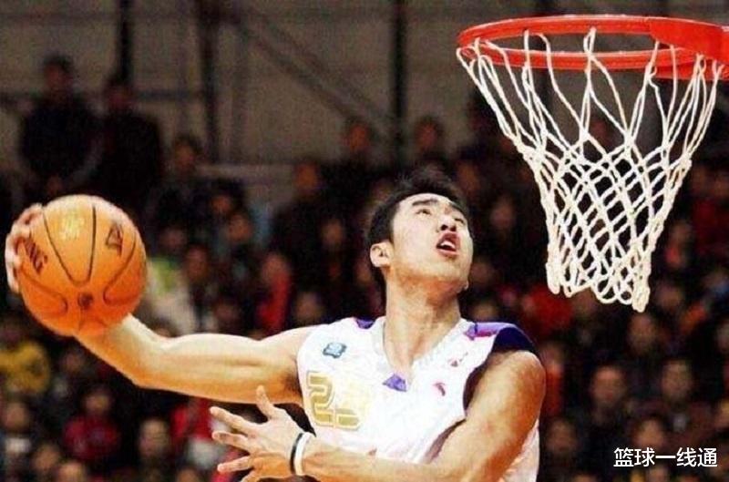 中国男篮历史“天赋”最强锋线榜已更新，2人被姚明盯紧，1人不输易建联(6)
