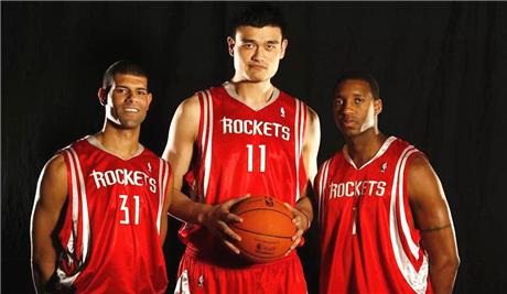 中国男篮有哪些球员穿11号球衣呢？11号球衣它代表着什么呢？(4)
