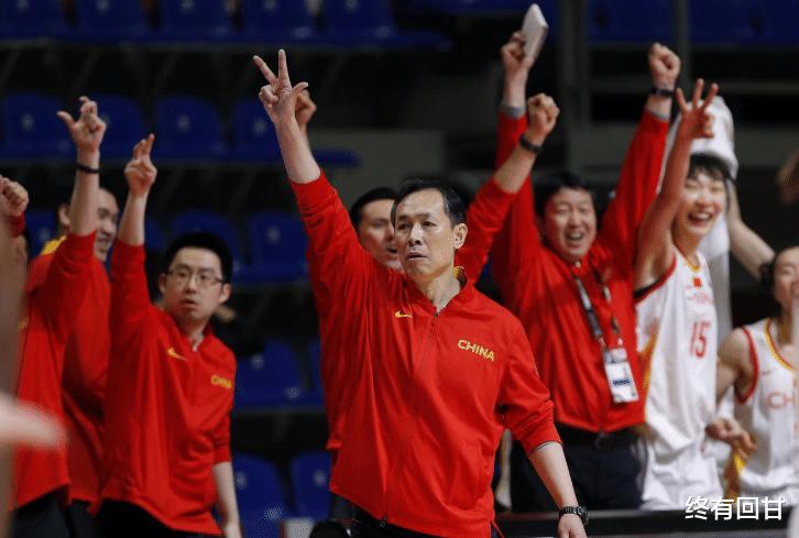中国球迷的骄傲，获国际篮协赞美，挑战美国队争夺奥运冠军(4)