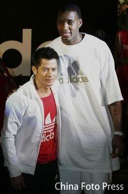 中国明星和nba球星合照 中国明星和NBA球星的合影(9)