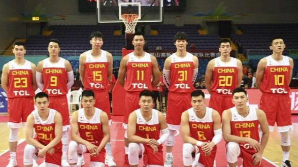 中国男篮有望冲击奥运会，姚明和杜锋双双出马，核心领袖强力回归