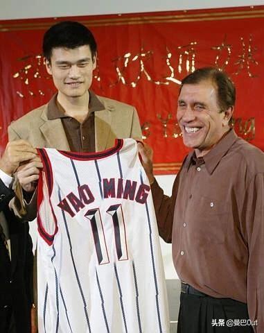 2002年nba选秀尼克斯 姚明是2002年NBA选秀的状元
