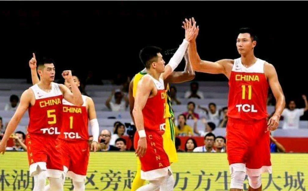 中国男篮迎来又一对手！天才球星狂砍26+21，杜锋拒绝成亚洲第五！(1)