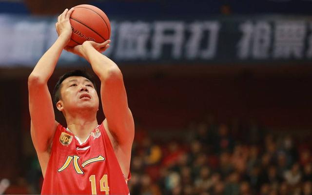 打过nba的中国男篮 打过NBA的中国6位球员(2)