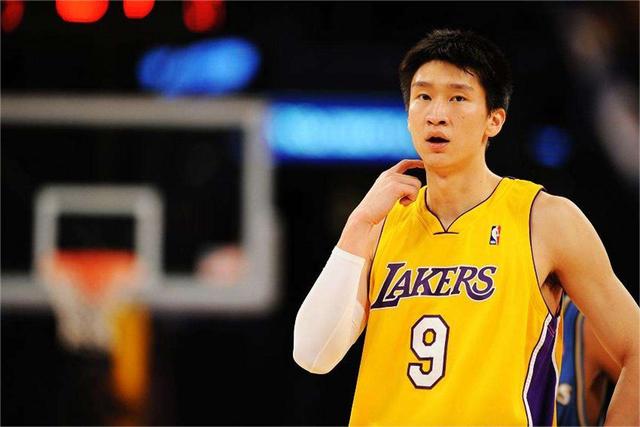 打过nba的中国男篮 打过NBA的中国6位球员(6)