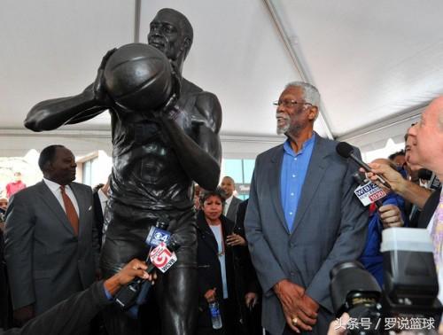 nba雕像 盘点拥有雕像的那些NBA球星(8)
