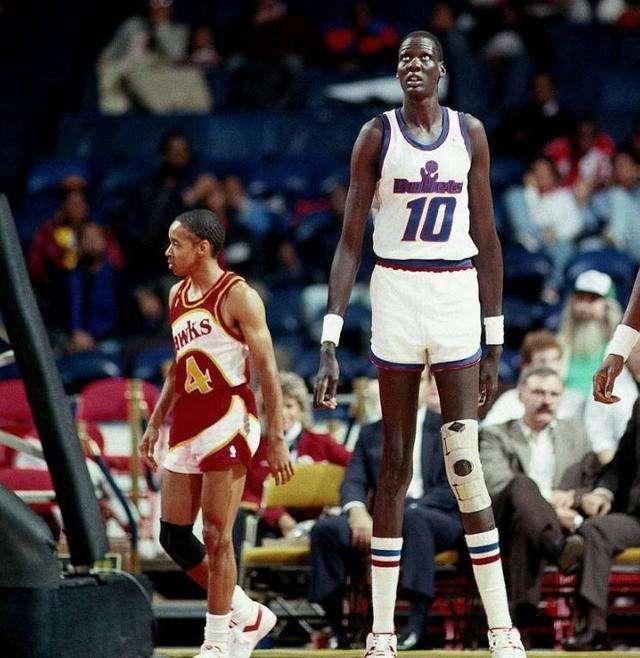 小土豆和最高nba 盘点NBA历史上最高的6位球员和最矮的6位球员(2)