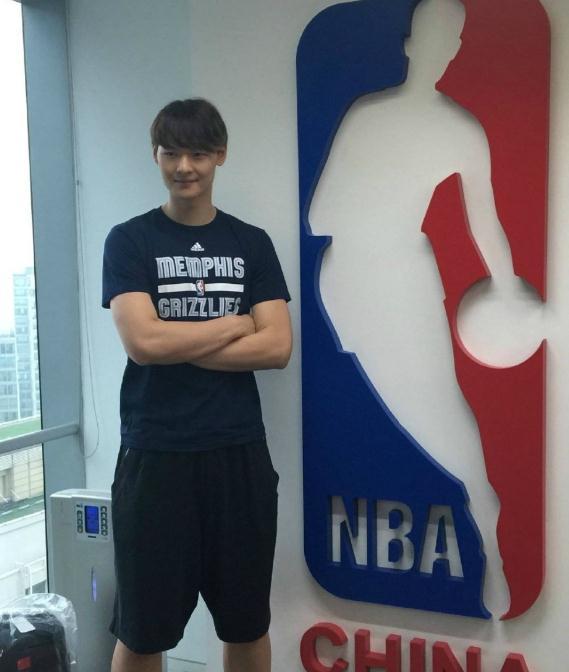 中国球员在nba排名2015 盘点中国的9大NBA球员(9)