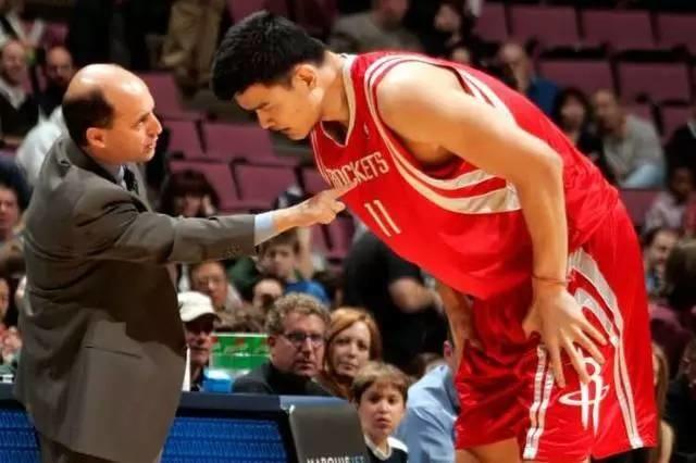 nba火箭姚明的教练 姚明和他NBA生涯的3位教练(2)