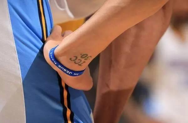nba球员最美手臂纹身 NBA球员纹身大搜集(13)