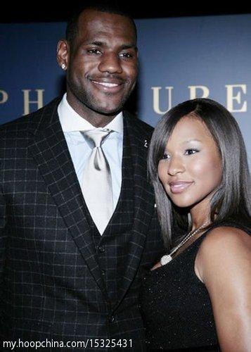 nba球星和老婆合照 NBA球星跟老婆的合影(12)