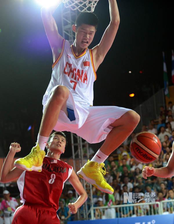 能进nba的中国球员 未来能进NBA的5大中国球员(3)