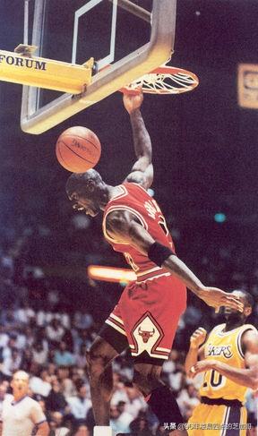 1991nba总决赛第一场 1991年NBA总决赛第一场——遗憾的绝杀(6)