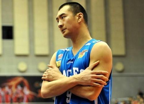 中国有几个进入nba 所有中国球员进入NBA球队名单(6)