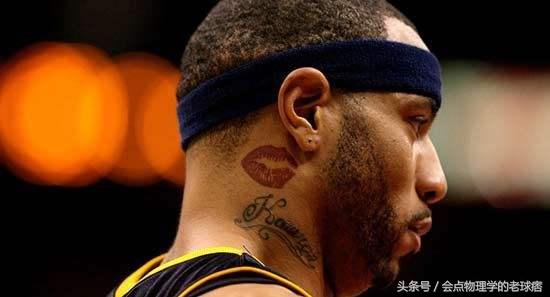 nba十字架纹身 经典的NBA球星纹身(10)