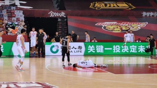CBA总决赛以123比115落幕，广东“十冠王”，辽宁的伤怪谁？(24)
