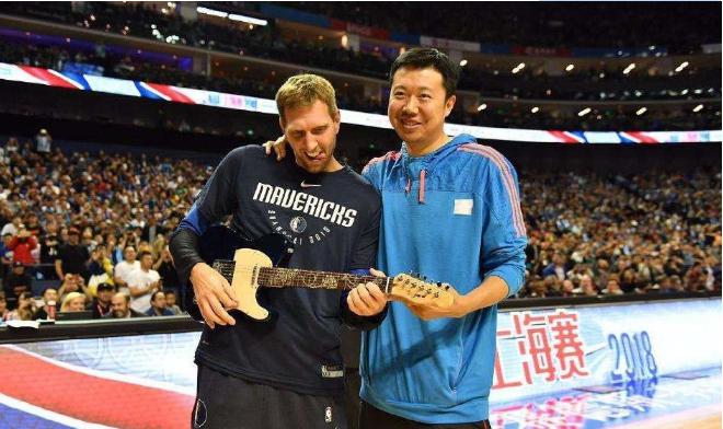 中国球员登陆NBA的先驱，若不被耽误成就或比姚明高！(4)
