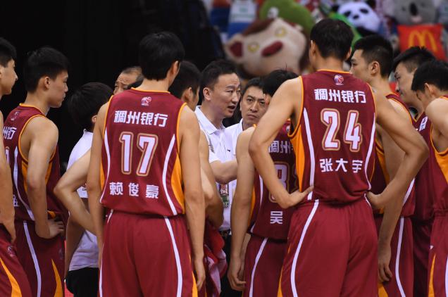CBA常规赛开赛至今！你认为广东男篮具备4强实力吗？4强都有谁？(4)