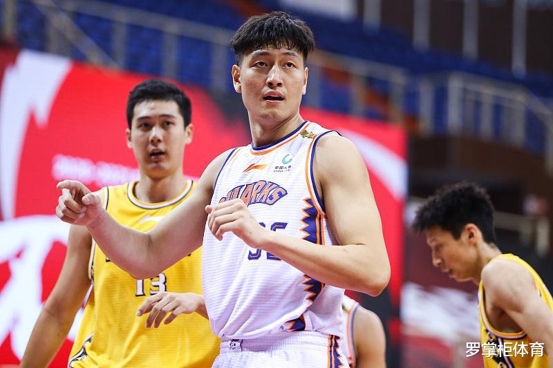 CBA第一阶段结束！上海男篮选秀后悔吗？状元郎场均4.6分1.9篮板(5)