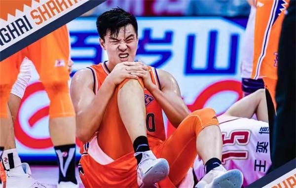 上海男篮众多球员遭遇伤病侵袭! 可兰白克需休养八周