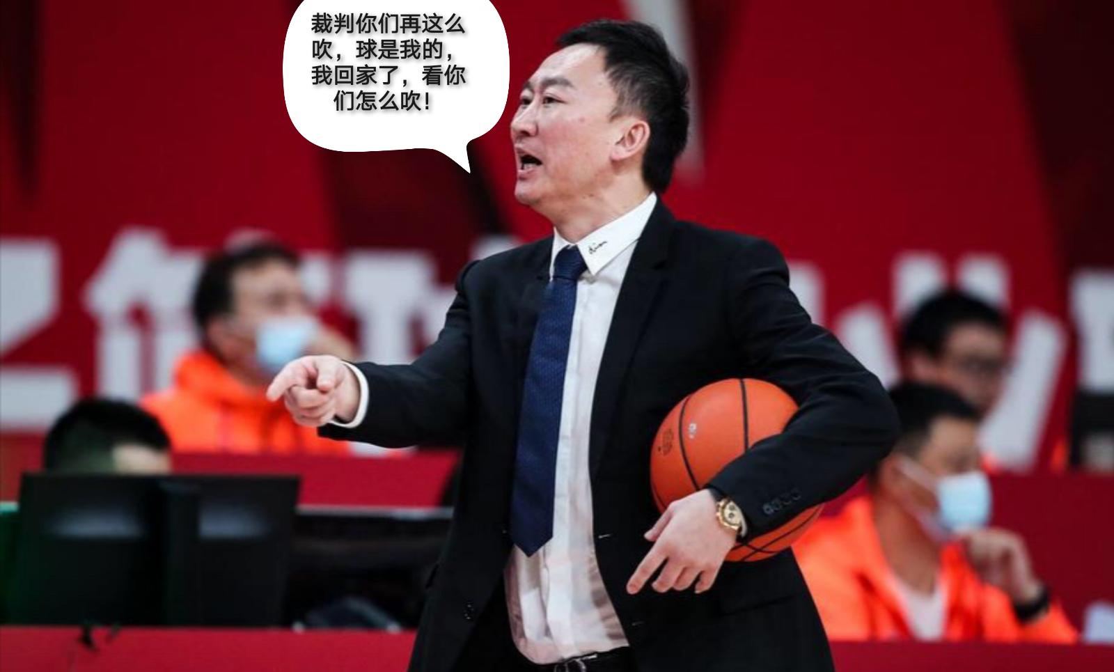 主教练吴庆龙处罚来了，CBA最近的判罚让球员教练成为了怨妇(10)