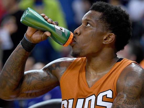 nba喝的什么饮料 詹姆斯科比等NBA球员都喝佳得乐吗