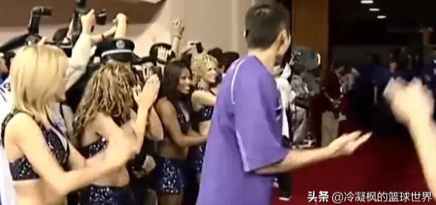 nba2015中国上海赛 2004年NBA中国赛简要回顾(2)