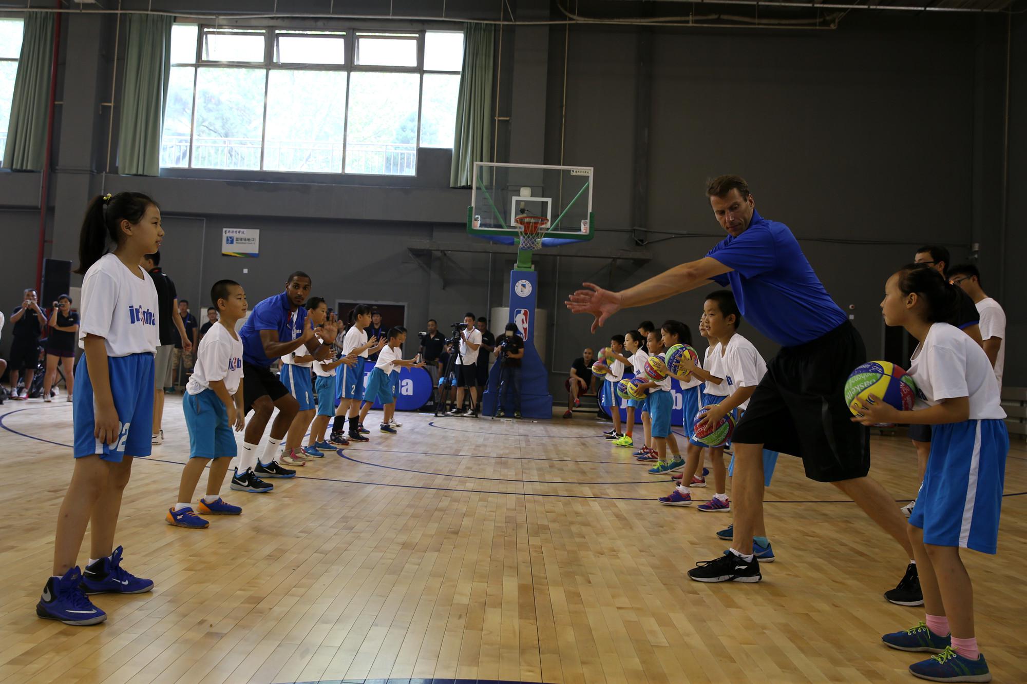 jr. nba 体育老师培训 NBA中国正式开启全国中小学体育老师培训项目(2)