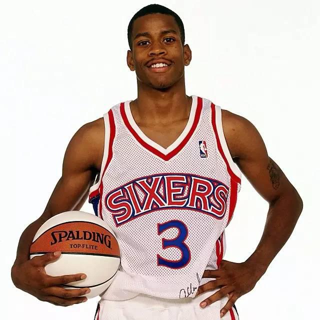 nba现役打球最帅的黑人 NBA最帅的黑人是(4)