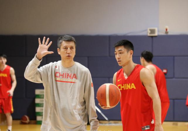 中国男篮国家队解散！国际篮联罚款再无口实，中国队做足了戏(3)