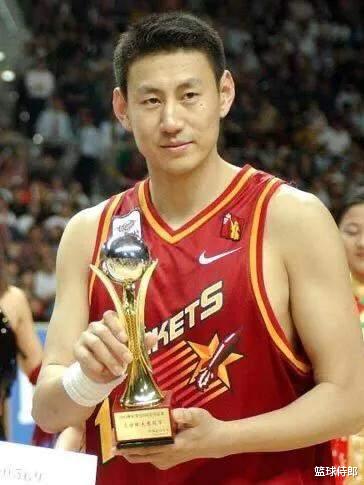 答球迷：谁是中国篮球史上三分球命中率最高的人？