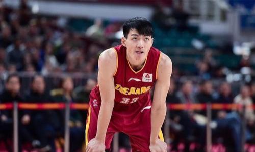 盘点现役中国男篮最强五个位置球员，郭艾伦和周琦应该落选吗？(3)