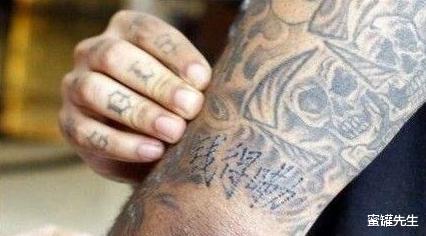 NBA球星中文纹身：钱德勒纹“钱得嘞”，艾弗森堪称最经典(5)