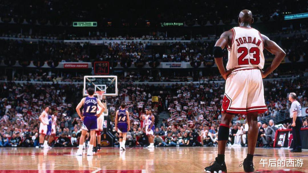 90年代对抗激烈，为何乔丹很少受伤？这就是篮球之神，实至名归(4)