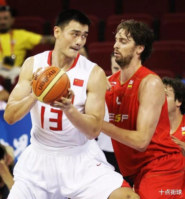 如果08年巴特尔没有落选北京奥运，中国男篮能否有机会打进四强？(4)