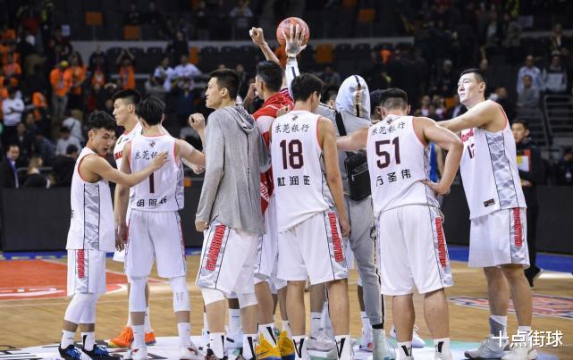 广东男篮霸主地位为何如此难撼动？从全省氛围到专业度可媲美NBA
