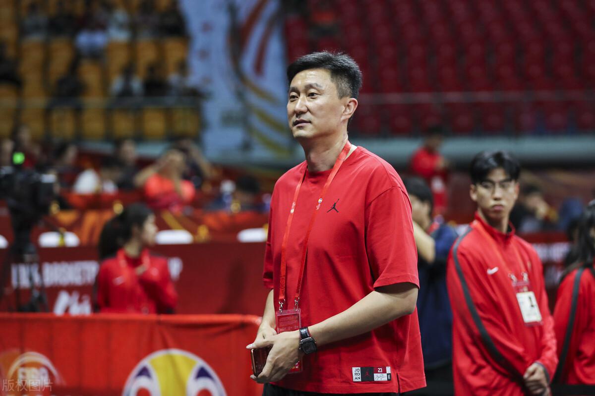 杜锋宣布重大喜讯！中国男篮喜从天降，亚洲杯出征收重大利好(2)