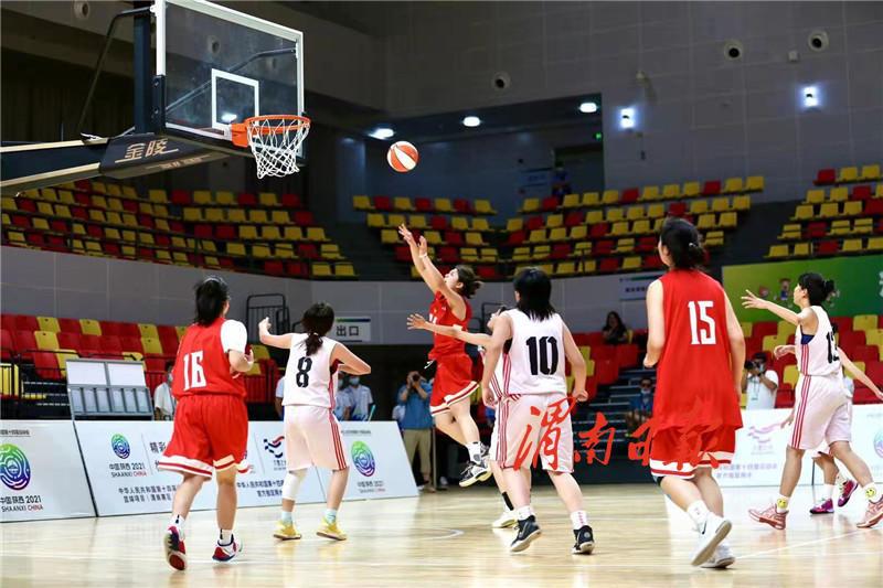 第十四届全国运动会篮球项目测试赛(渭南赛区)今日开赛(2)