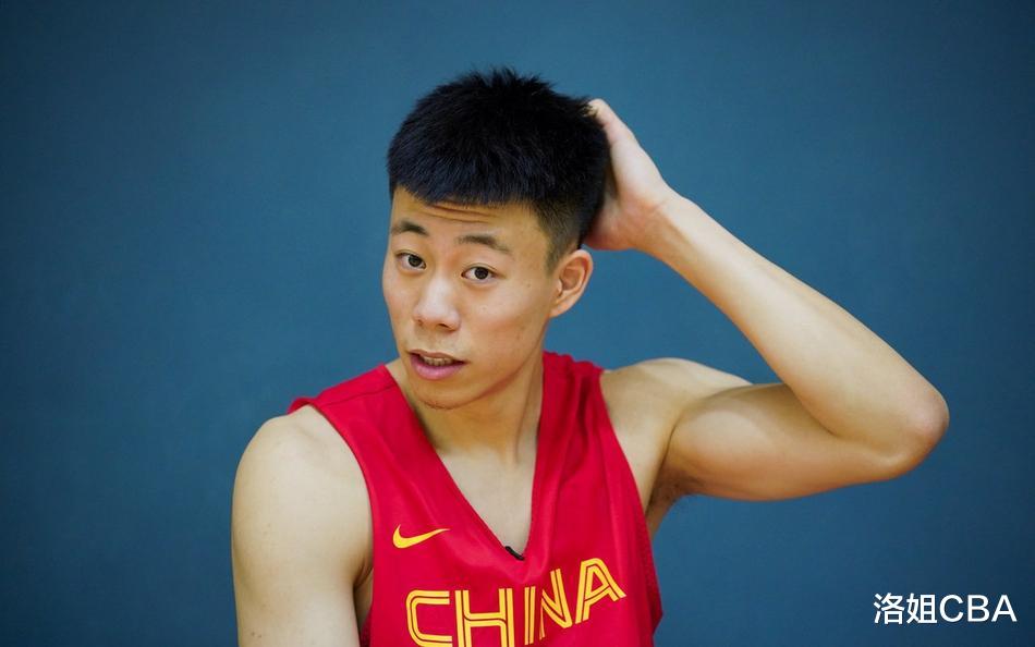 CBA三消息：中国队首发名单变更，日本神射手回归，国篮开局不利(1)