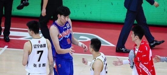 辽宁男篮新赛季十二人阵容名单确定，李晓旭复出在即(2)