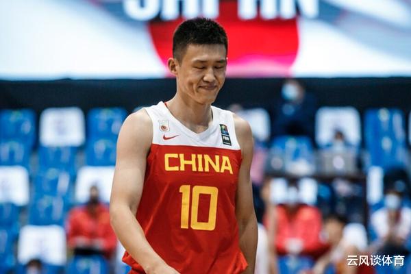 场均轰下12+3+2，两项命中率57.1%+46.7%，周鹏仍是中国男篮核心(1)