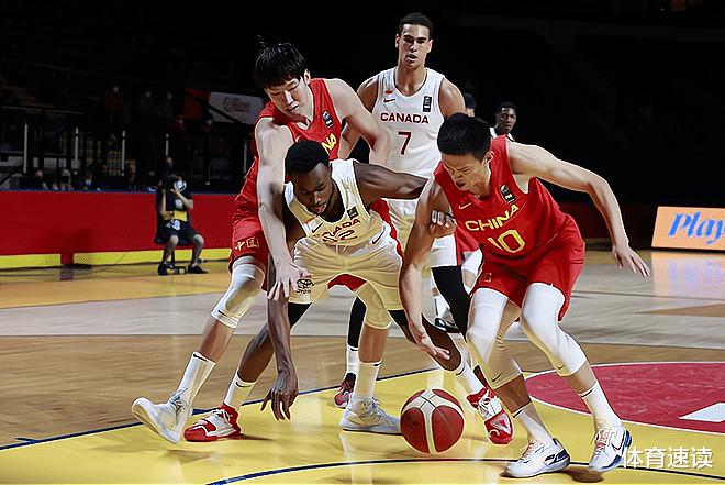中国男篮30分惨败，看吴前、赵继伟的表现就明白了(3)
