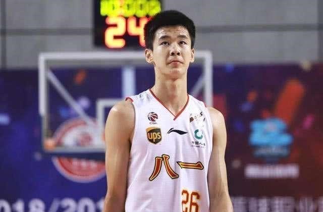 中国三将进军2021届NBA选秀！谁能成为下一个周琦？可能性都不大(3)