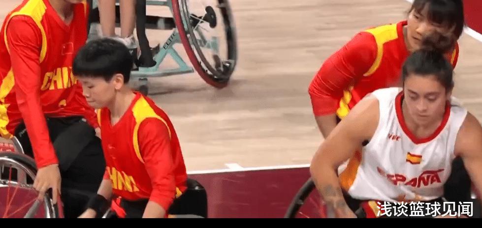中国女篮狂胜西班牙，比赛没结束提前锁定结局，姑娘们手感滚烫(3)