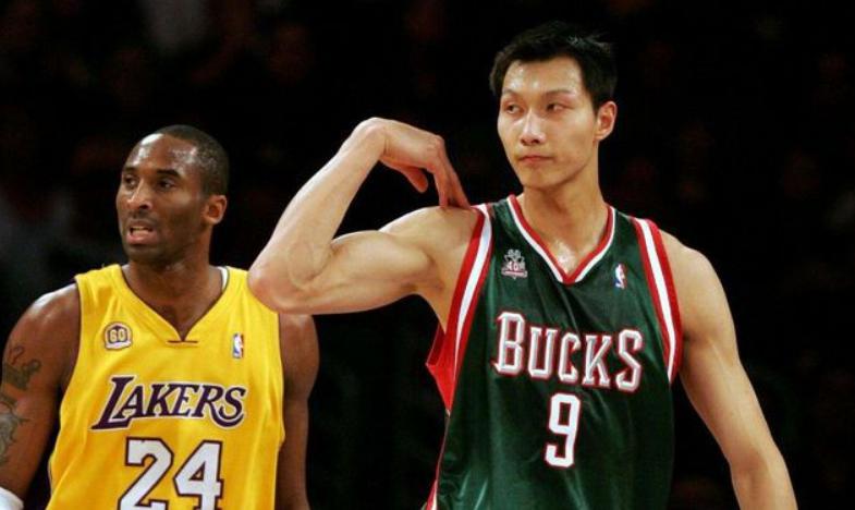 中国篮球运动员易建联，可谓是国人的骄傲，球技一流(2)