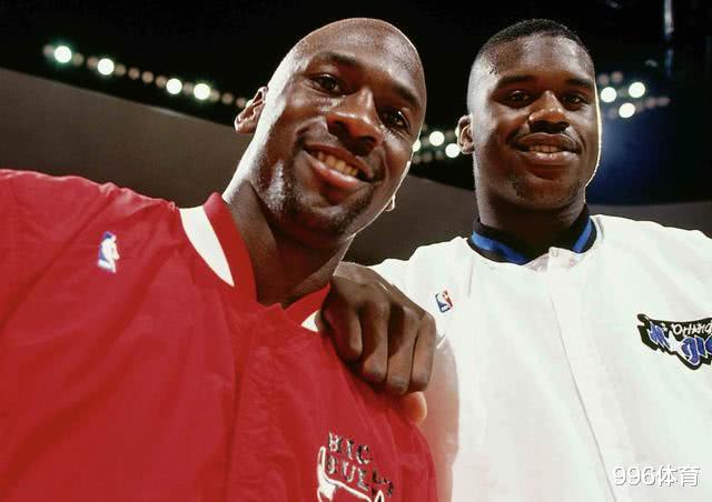 25年前，只在NBA打了4年的奥尼尔，为什么就能入选50大巨星？(3)