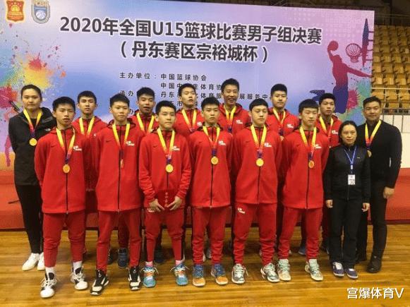 正式确定！中国男篮希望之星出国打球，16岁2米06，未来值得期待(2)
