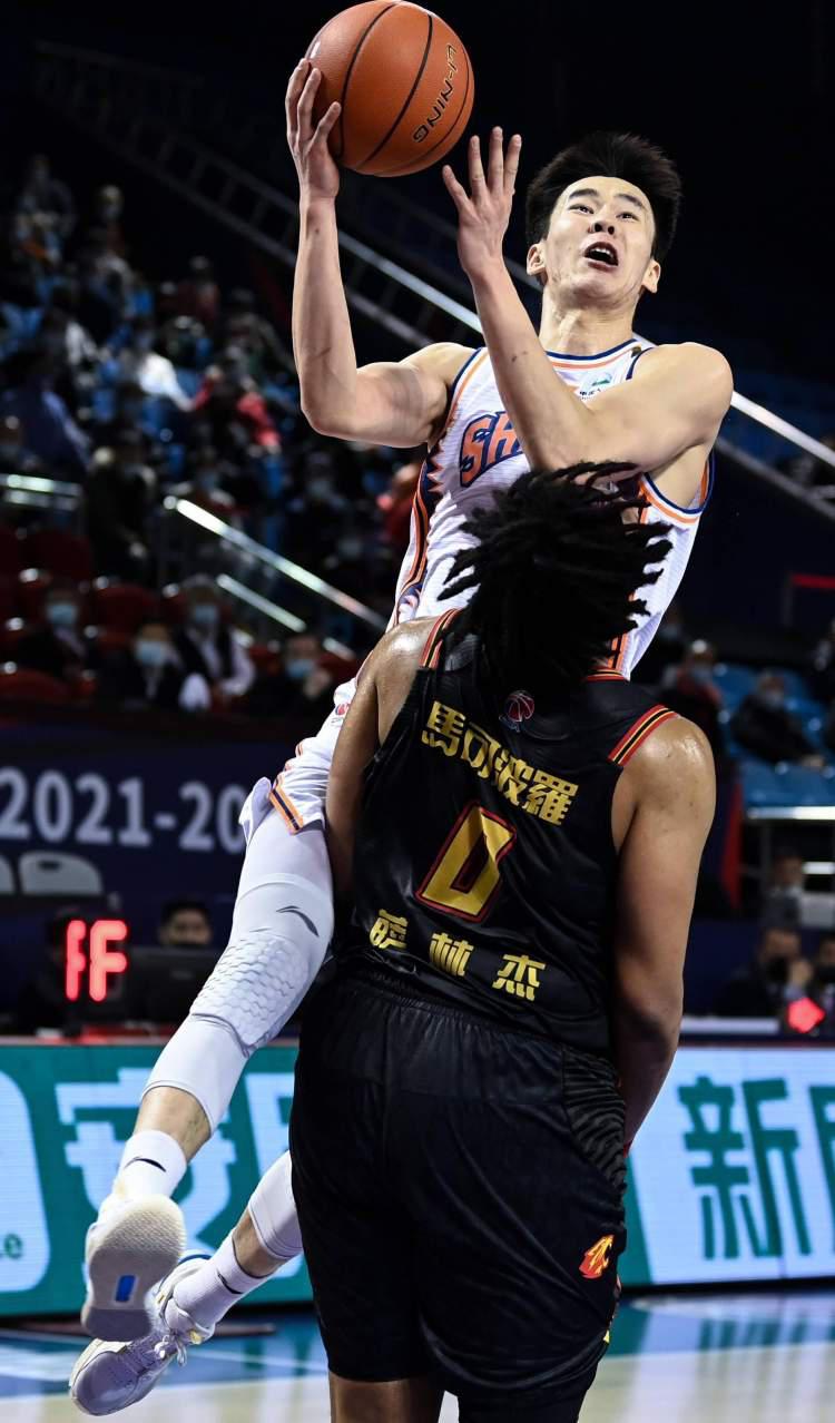 准备季后赛，上海男篮放弃争常规赛第二，雪藏核心遭遇赛季最大分差败仗(5)
