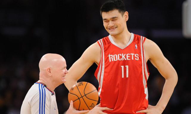 中国球员NBA单场最高分！孙悦4分，王治郅21分，姚明记录天花板(6)
